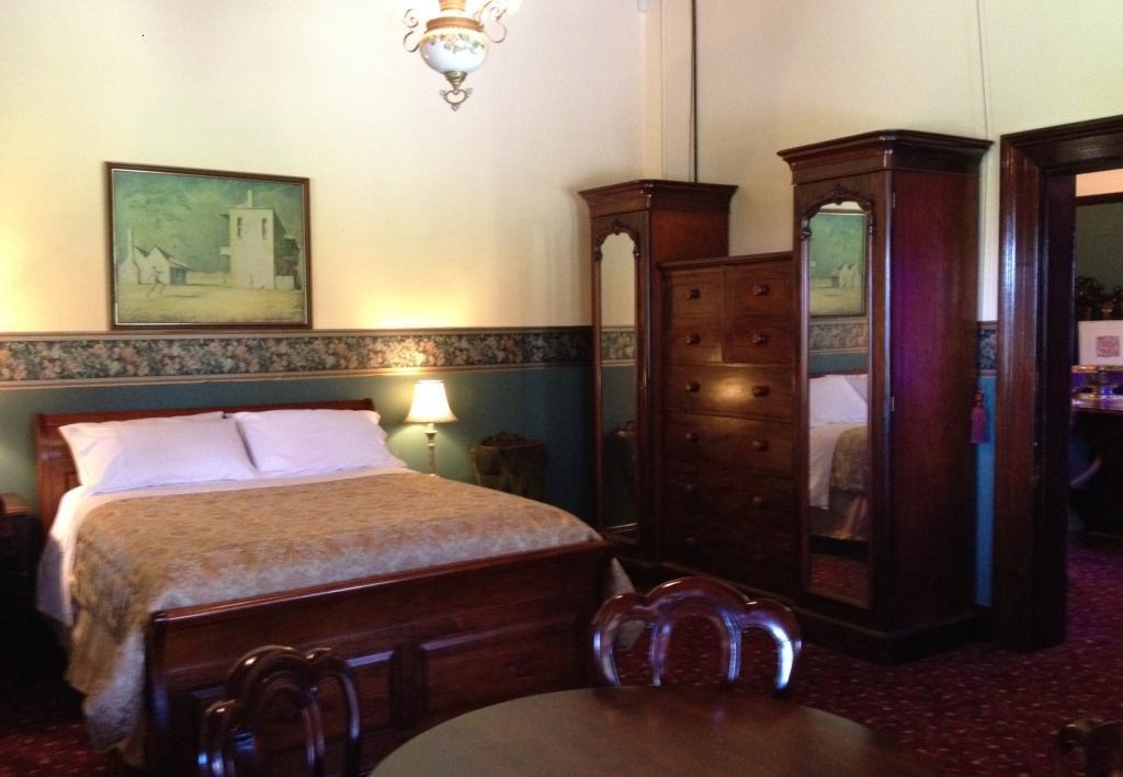 Ranelagh House Hotel Dubbo Bilik gambar